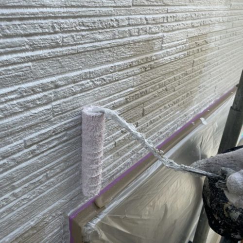 新発田市　外壁塗装　屋根塗装　下塗り